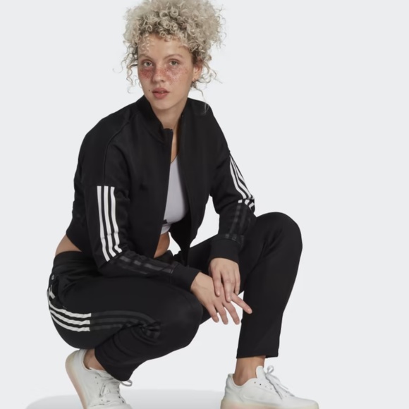 Brand New Adidas CROPPED TRACK TOP Jacket - Picture 2 of 11